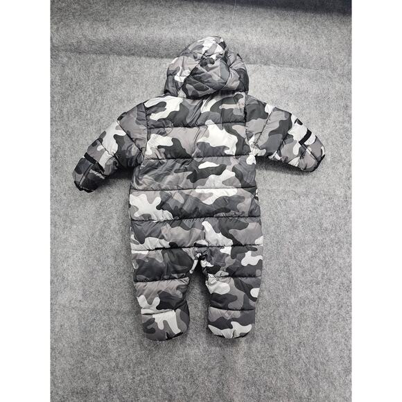 MICHAEL KORS 0-6 MONTHS SNOW SUIT - Picture 7 of 7